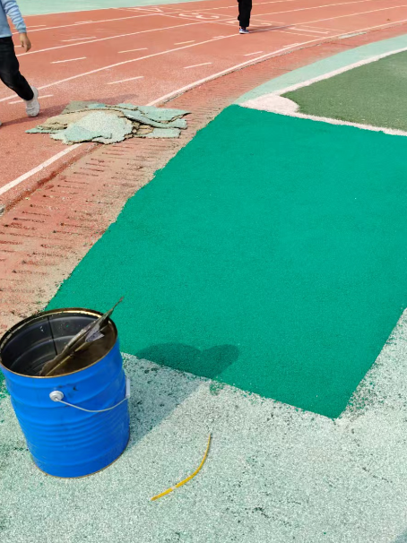 晋城球场翻新修补改造专项服务介绍